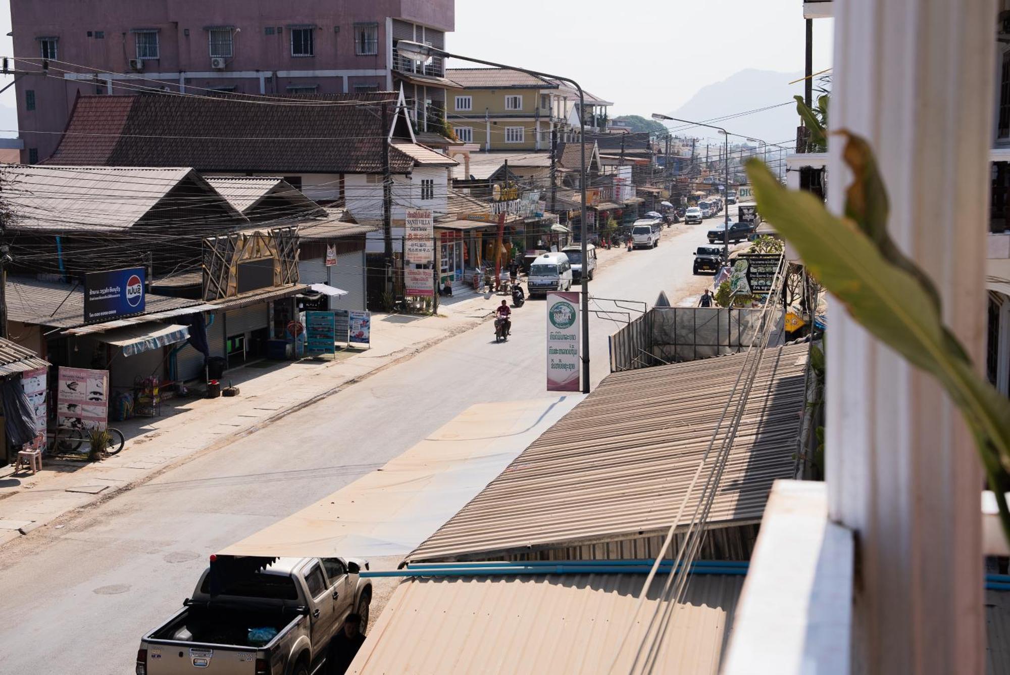 Vang Vieng Green Hotel ภายนอก รูปภาพ
