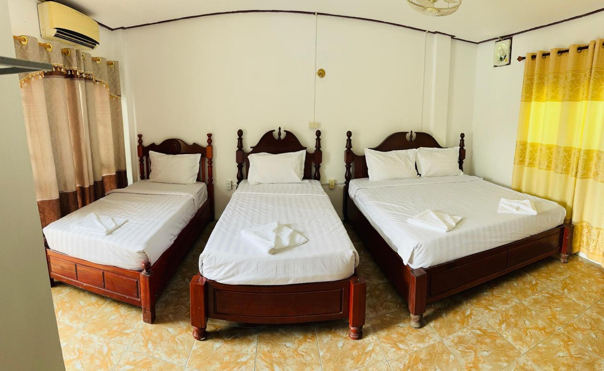Vang Vieng Green Hotel ภายนอก รูปภาพ