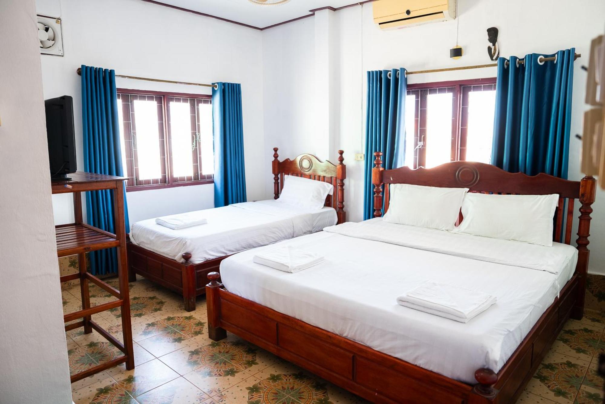 Vang Vieng Green Hotel ภายนอก รูปภาพ